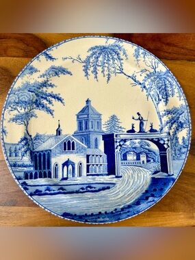 POTTERY BARN Sophia Plate